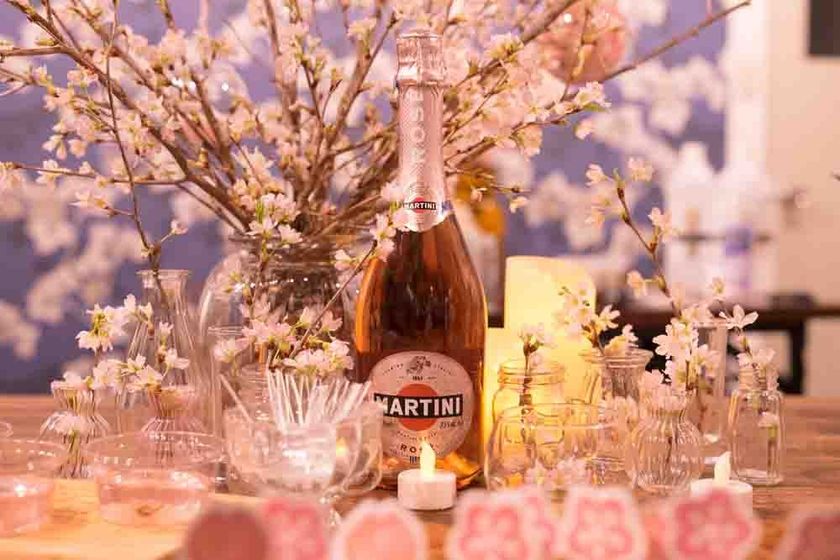 お花見シーズンを盛り上げるキャンペーンを展開
～スペースマーケットと協業による“インドア花見”～