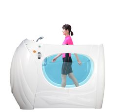 プールが無くても水中運動が可能に！水中型トレッドミルWaterWalker＆Spaの新製品を発売