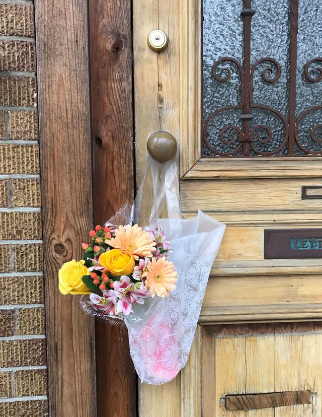 日比谷花壇、
朝日新聞販売所の配達機能を活用した、
自宅用生花の月極販売を東京都目黒区で開始
4月1日（日）から申込受付開始