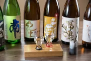 人気の地酒や全国の日本酒をラインナップ