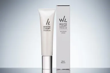 ホワイトラグジュアリープレミアム　パッケージリニューアル
