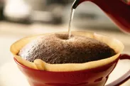 ハンドドリップイメージ　膨らむコーヒー