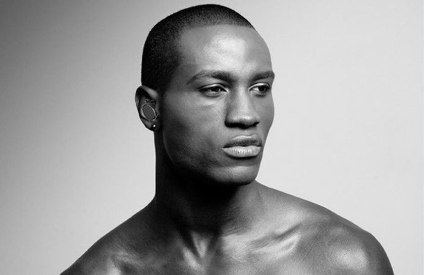 パソコン工房 AKIBA STARTUP にて、
コスパに優れた防水ワイヤレスイヤホン「PaMu(パム)」
の展示・実演を開始!