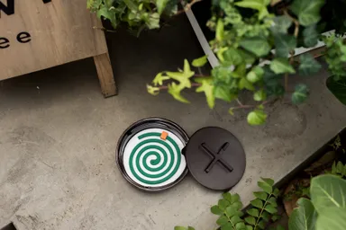 日本初！火消しタイマー付き蚊遣り