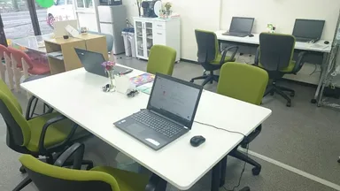 内観　学習スペース