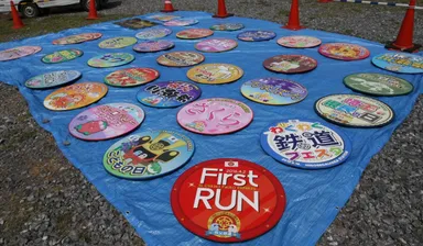 掲出済みヘッドマーク販売