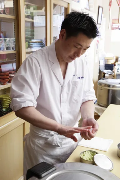 【すし処 美奈味】