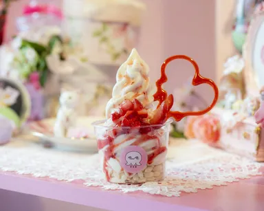 甘酒いちごソフト