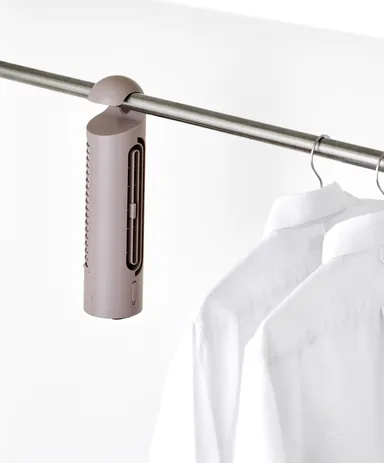 「縦置き」「横置き」「フックがけ」の3Wayで使えます