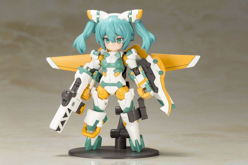 『フレームアームズ・ガール』と『デスクトップアーミー』の
コレボレーションが実現！
BLADE氏デザインによる「シルフィー」をFAガールの
商品フォーマットで登場！