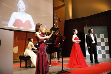 安田旺司オペラショー