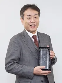 コンサルタント 井邑 豊彦