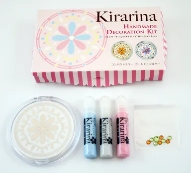 コンパクトミラー　シルバー