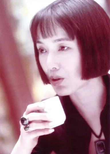 トークライブ登壇者：桃井かおり氏