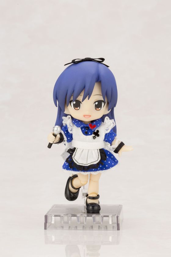 大人気作品『アイドルマスター』のキャラクター達になりきれるコスチュームセットが登場！
不思議の国のアリスをモチーフにした「ドレッシーアリス」がラインナップ入り！