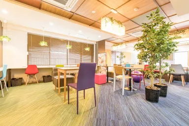 コンシェルジュ付きのConnect-Lounge神田