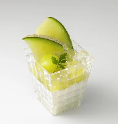 <京橋 千疋屋×ワインショップ・エノテカ＞「京橋 千疋屋」マスクメロンのムース