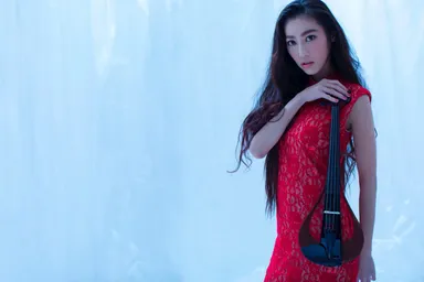 ヴァイオリニスト 末延麻裕子