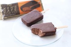 ファミリーマート・サークルK・サンクス限定！ケンズカフェ東京・初の“アイスバー”が待望の登場！「ケンズカフェ東京　アイスバー」が5月22日(火)全国にて販売開始