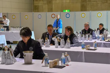 IWC「SAKE 部門」審査会の様子