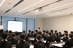 専門学生に向けて　次世代のデジタルマーケティング人材育成への取組みを実施