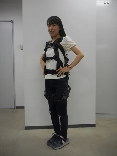 装着イメージ(女性)前面