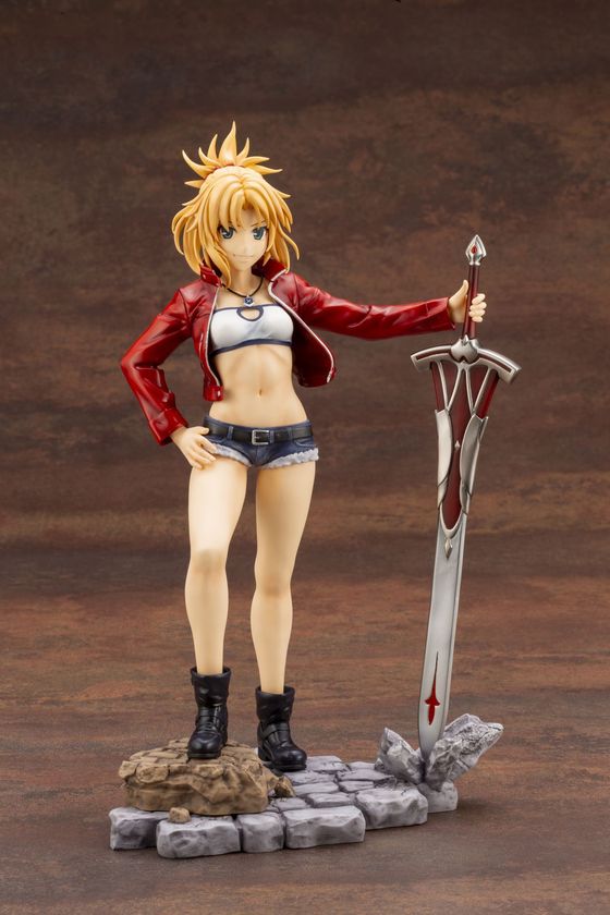 「いやー、これいい感じだ！悪いなマスター！！」
大人気TVアニメ『Fate/Apocrypha』より“赤”のセイバーが
ついに2018年10月発売！