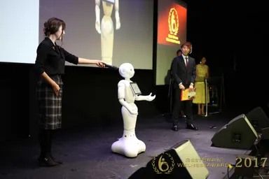 ペッパーくんがあなたの健康をサポートします