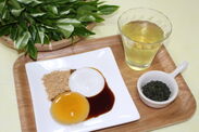 最高級のほうじ茶を使用した香り高いスイーツ期間限定「海田産新茶と愛の水餅セット」6月2日(土)新登場
