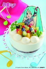 ABCクッキングスタジオ×初音ミクがコラボレーション！　フルーツショートケーキの1dayレッスンを6月1日より開催