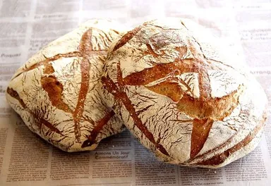 チーズに合う食材、パン販売