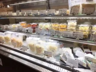 お惣菜感覚で安価で販売