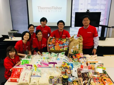 食料品の寄付を通じて社会に貢献