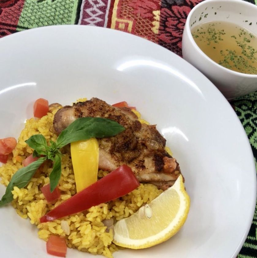 ～難民のふるさとの味を学食で～
「Meal for Refugees」
和泉、駿河台、生田キャンパスで実施