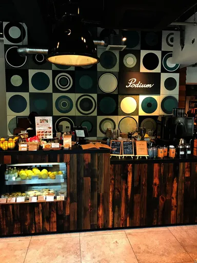 「カフェ」ではこだわりのコーヒーを