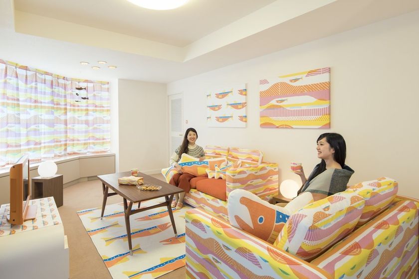 星野リゾート　トマム（北海道勇払郡占冠村）
　北海道の秋を楽しむ鮭尽くしの宿泊プラン
「鮭旅（しゃけたび）」を2018年も販売
宿泊期間：2018年9月1日〜10月31日