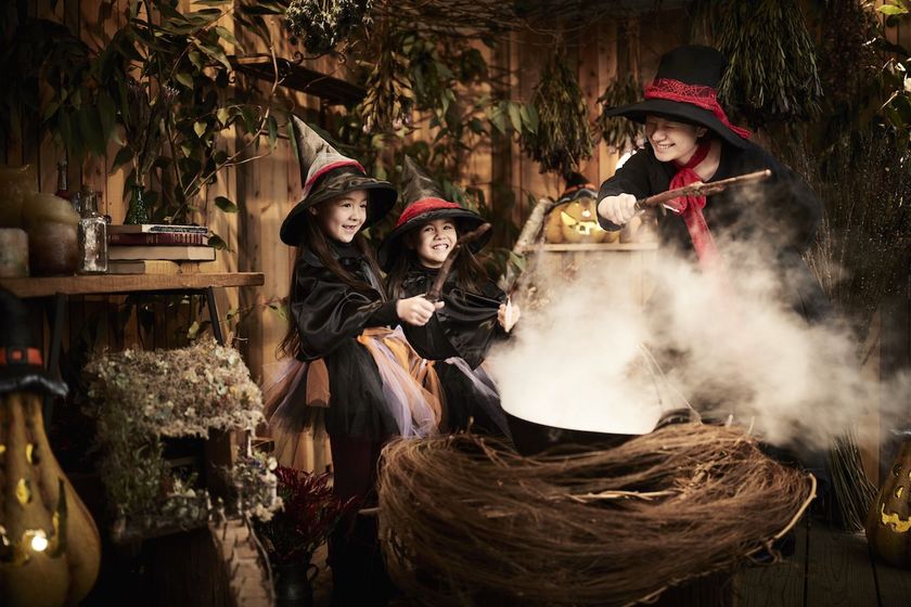 星野リゾート　リゾナーレ熱海（静岡県熱海市）
親子で楽しむ体験型ハロウィンがパワーアップ！
ハロウィンイベント「魔女の魔法レッスン」を開催
開催期間：2018年9月22日〜10月31日