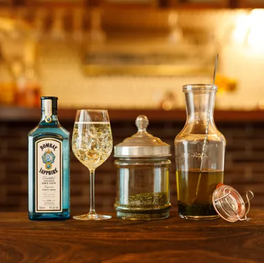 煎茶ジントニック