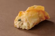 プチ揚げ餃子（チーズ）カット