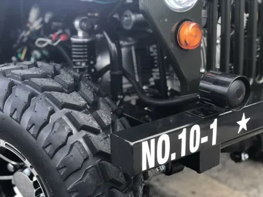 ビッグフォースIII　ブロックパターンタイヤ