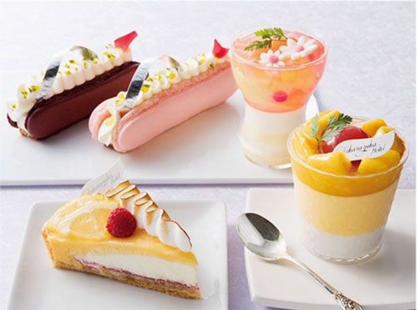 マンゴーに桃！見た目もかわいい
夏限定スイーツ4種登場！！2018年7月1日（日）～9月30日（日）
宝塚ホテルにて