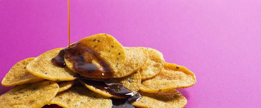 ブランド初“甘いおせんべい”を『一八〇°』から6/22発売
　種子島産安納芋×黒糖たれの「ふらいど 安納芋の膳」