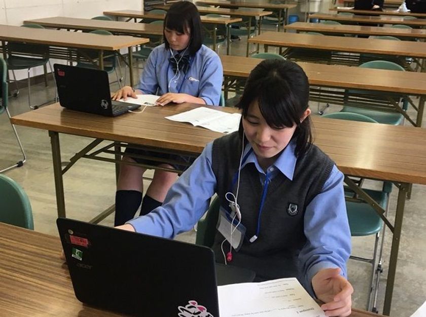 英語をツールに国境を越えて貢献する力の育成に向けて
札幌新陽高等学校がレアジョブ英会話を導入