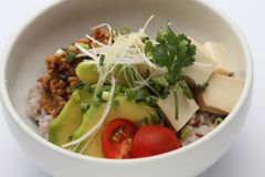 表参道の「台湾カフェZen」、ヴィーガン料理の提供開始！フード注文で人気の台湾産マンゴー90分食べ放題が提供可能