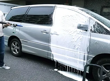 ヒダカ カーシャンプー 使用イメージ