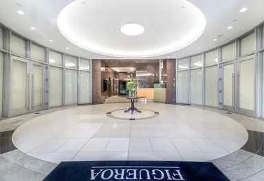 800Figueroa エントランス