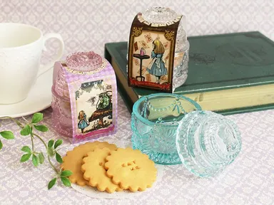 札幌ロフト限定 ジュエリーポット(Eat Meクッキー4枚入り)