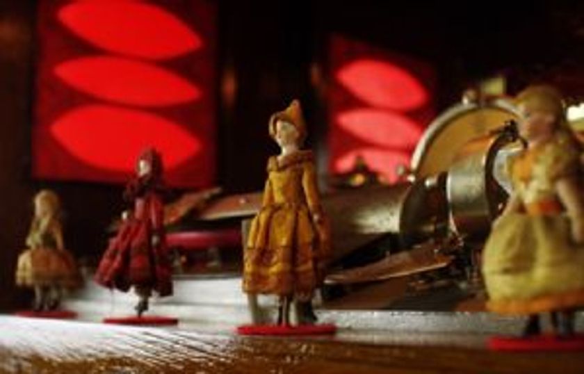 六甲オルゴールミュージアム　北野★工房のまちでコンサート
神戸 北野で愛された「“べっぴん”オルゴールコンサート」
～神戸のベビー子ども服メーカー‘ファミリア’元会長ご夫妻のコレクション～