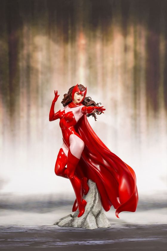 新たなヒーローを加え、『アベンジャーズ』アッセンブル！！
麗しの魔女スカーレット・ウィッチが立体化！