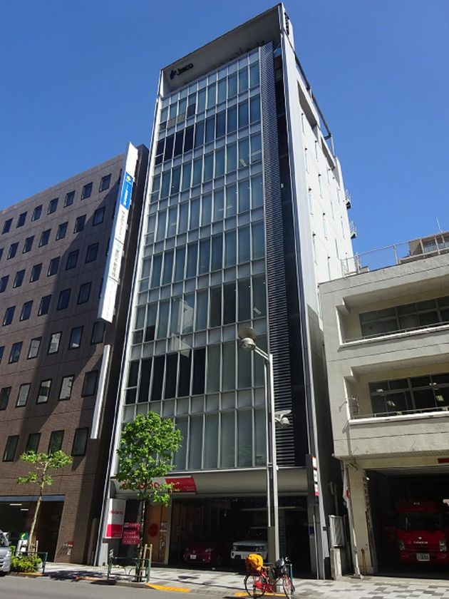 【近鉄不動産】
「新宿御苑前」駅徒歩１分の
オフィスビルの取得について